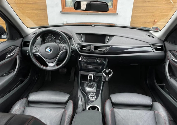 BMW X1 cena 64800 przebieg: 178000, rok produkcji 2015 z Radom małe 191